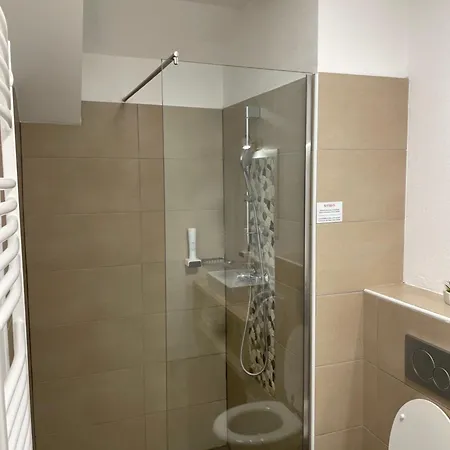 Stari Mayr クラーニ