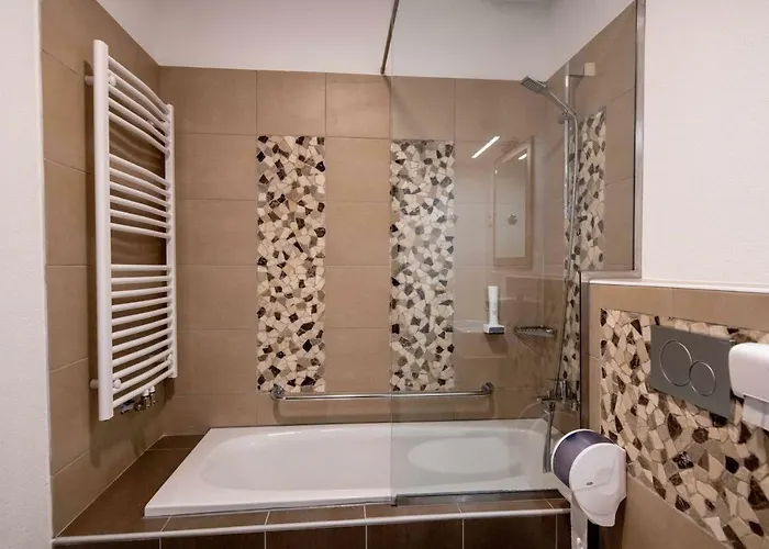 Stari Mayr بيت ضيافة 4*