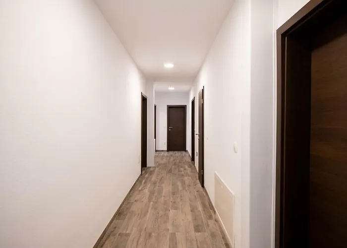 بيت ضيافة Stari Mayr كراني